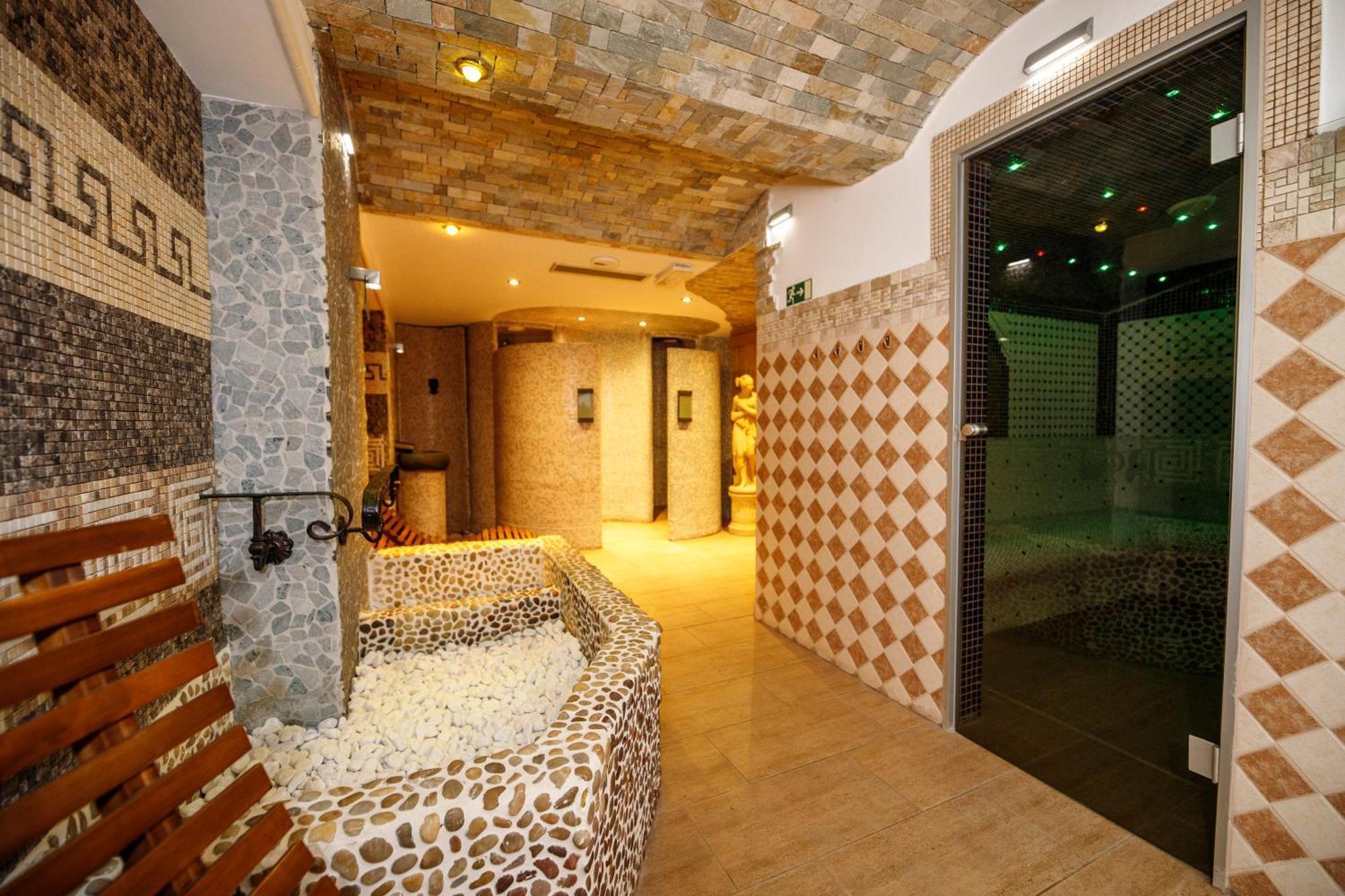 Wellness Hotel Beethoven ホムトフ エクステリア 写真