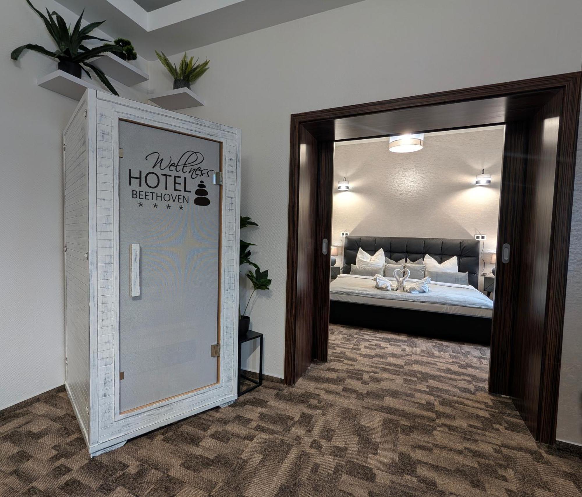 Wellness Hotel Beethoven ホムトフ エクステリア 写真