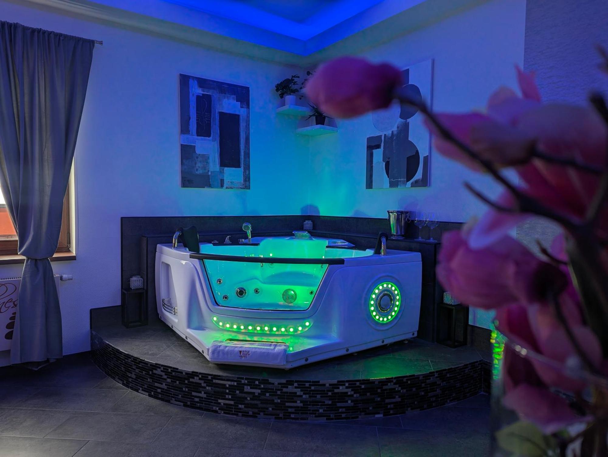 Wellness Hotel Beethoven ホムトフ エクステリア 写真