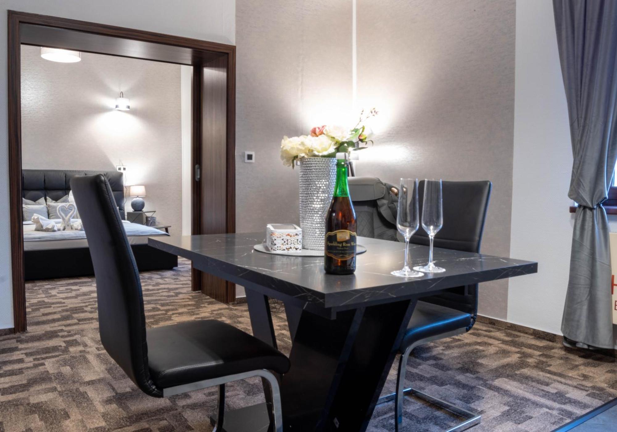 Wellness Hotel Beethoven ホムトフ エクステリア 写真